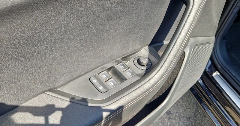Skoda Superb cena 149900 przebieg: 65649, rok produkcji 2022 z Radymno małe 436